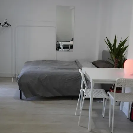 Nomad Malasana Apartment *